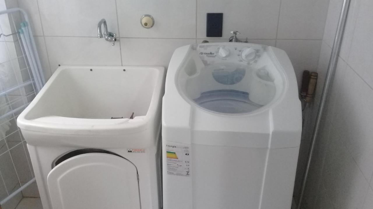 Apartamento De 2 Domitorios E 1 Garagem No Centro De Bombinhas 50 Metros Da Praia Na Avenida Principal Proximo Ao Shopping Punta Blu Dış mekan fotoğraf