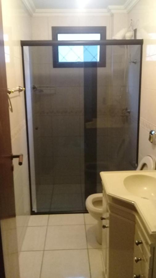 Apartamento De 2 Domitorios E 1 Garagem No Centro De Bombinhas 50 Metros Da Praia Na Avenida Principal Proximo Ao Shopping Punta Blu Dış mekan fotoğraf